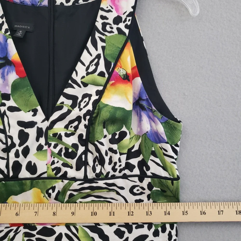 Madison Women Size 4 Tropical Floral Animal Print Sheath Dress V-Neck Cotton Mix - Picture 9 of 15